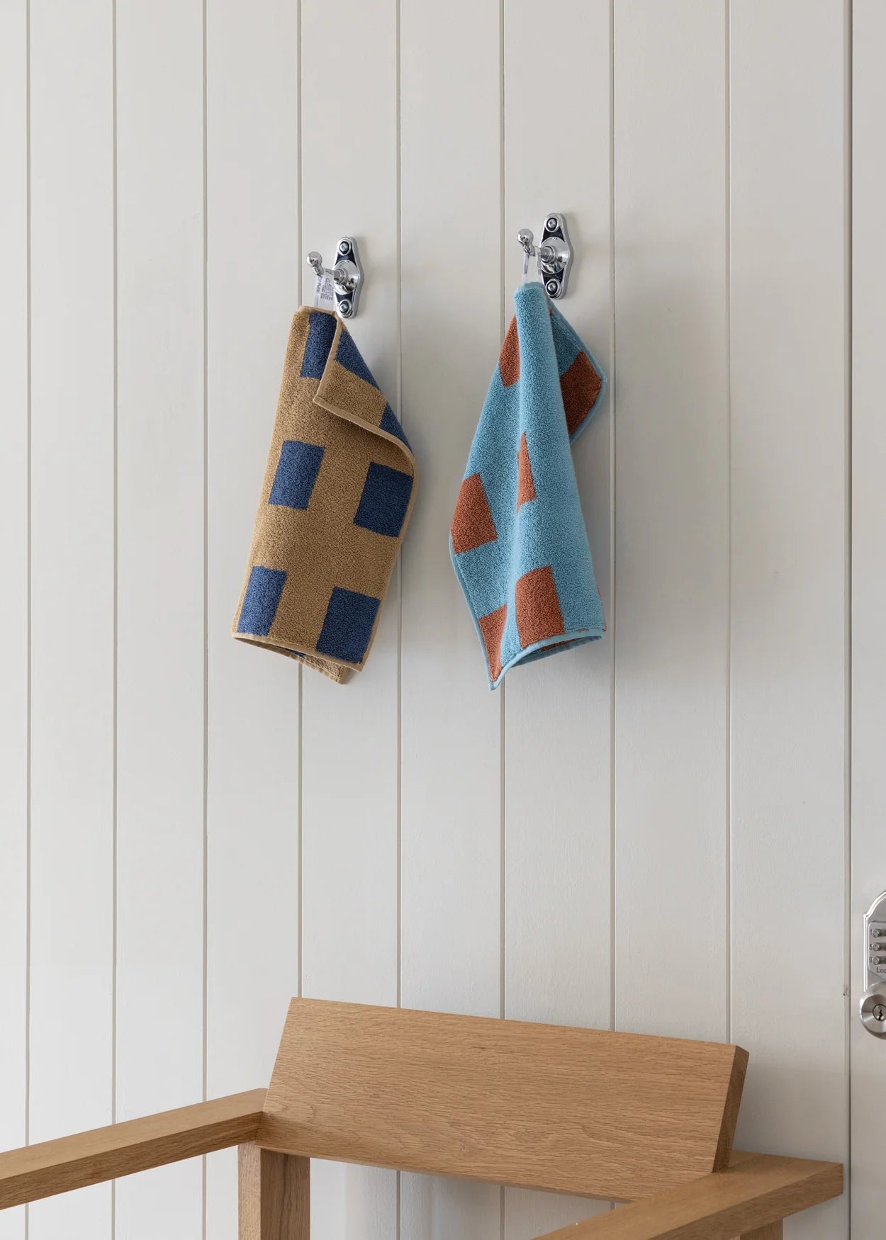 Building Hand Towel - Midnight