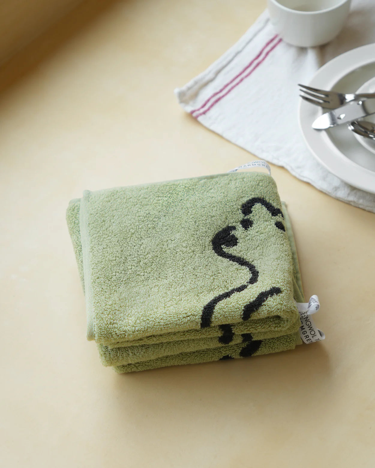 Huggy Bear Hand Towel - Olive