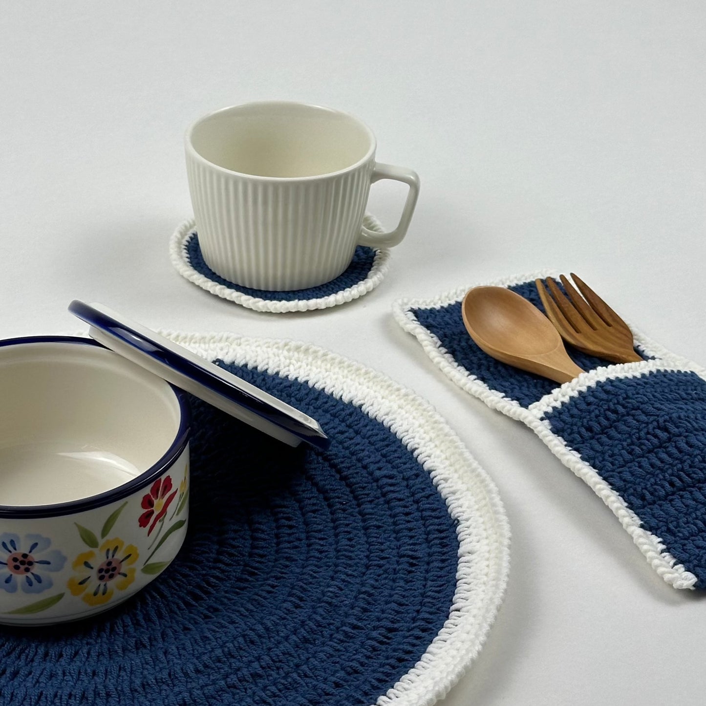 Round Dining Set