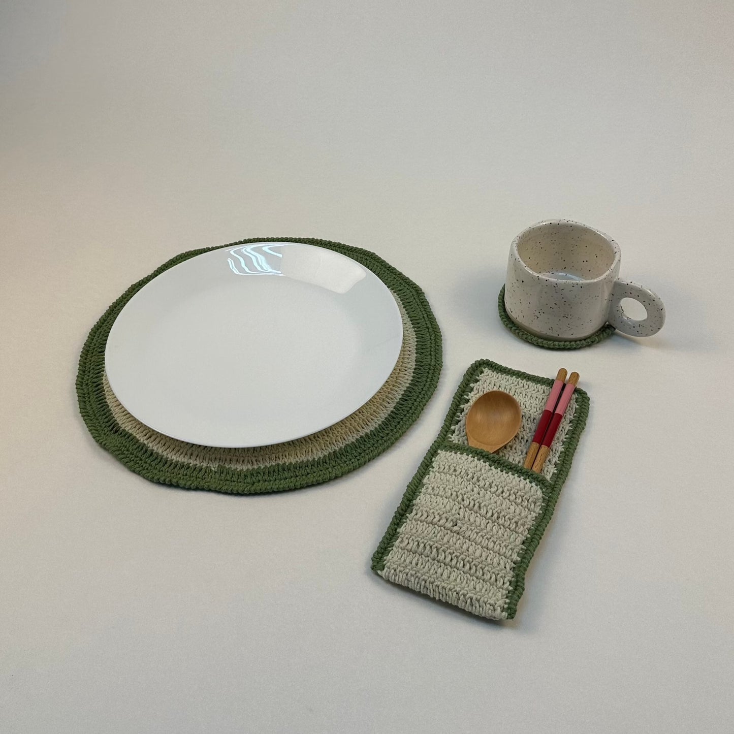 Round Dining Set