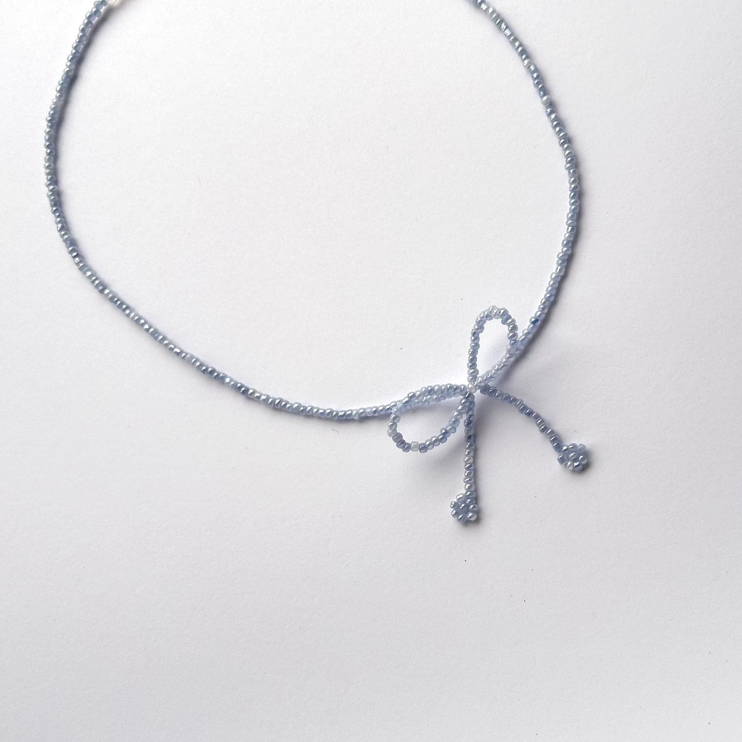 Simple Ribbon Necklace