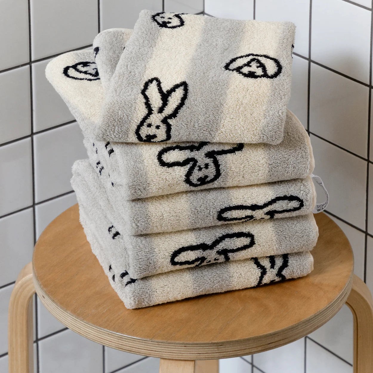 Bunny Bunny Face Towel - Grey Stripe