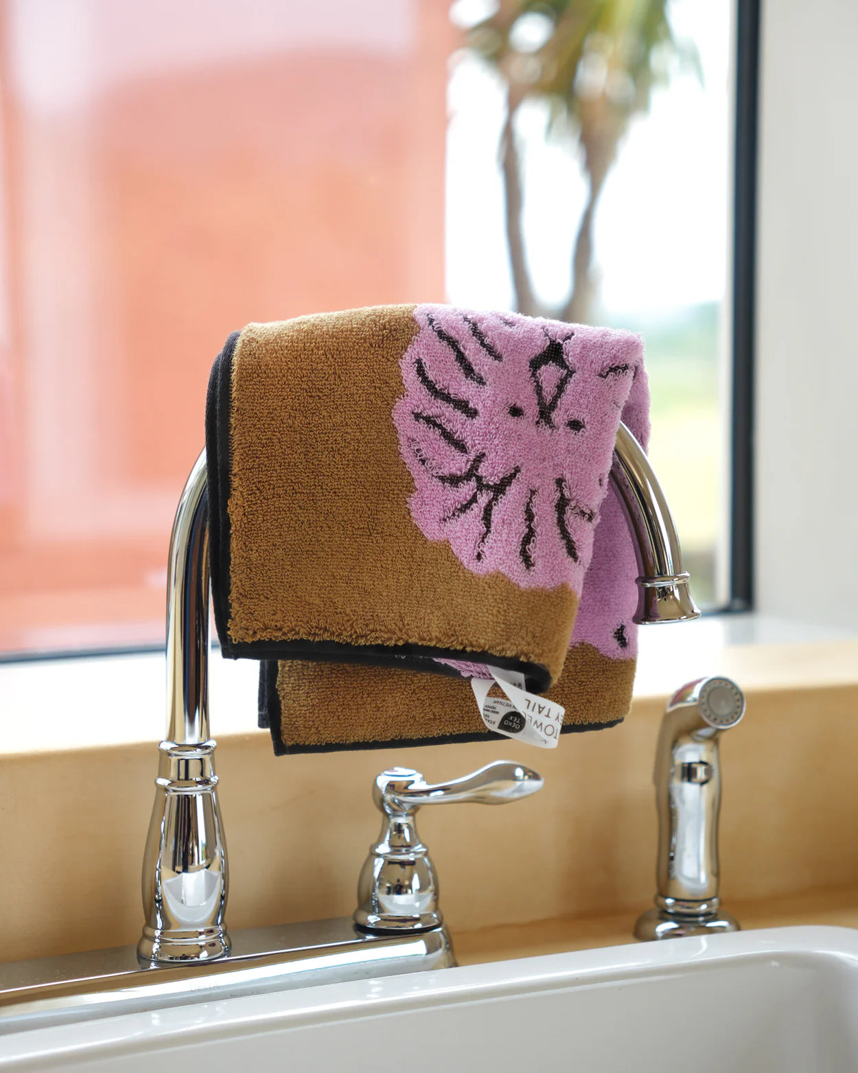 Lion Hand Towel - Coral