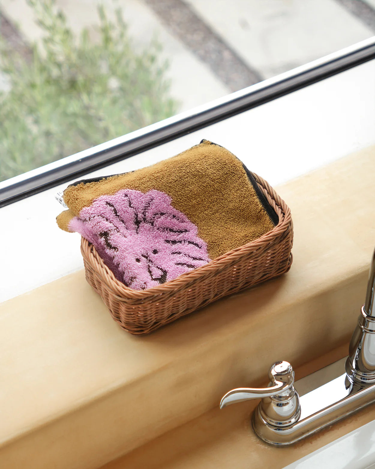Lion Hand Towel - Coral