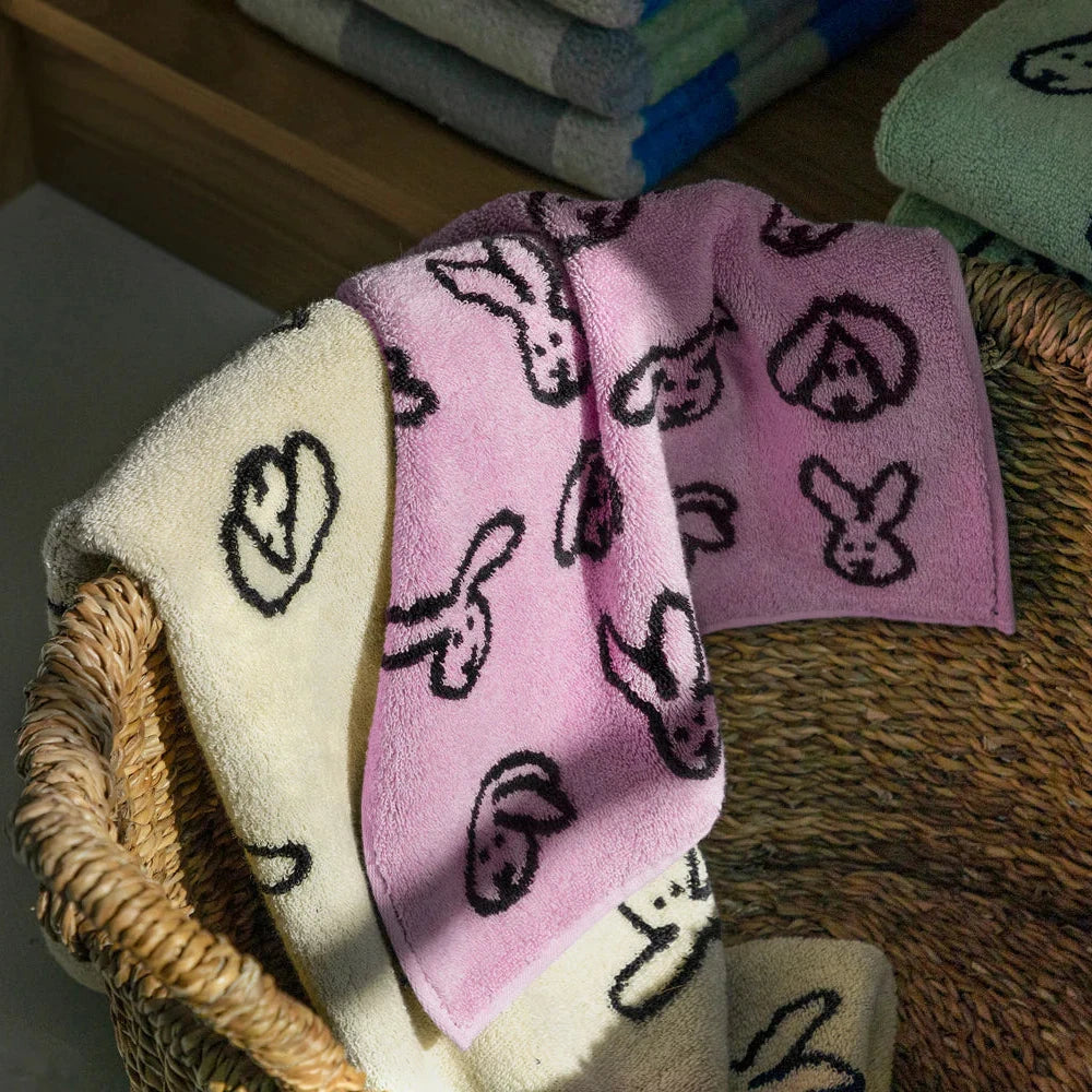 Bunny Bunny Hand Towel - Pink