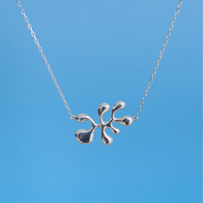 Drift Necklace