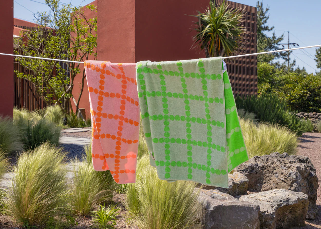 Blossom Check Big Towel - Pink