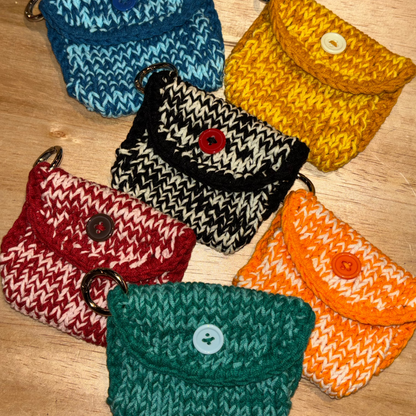 Zig Zag Button Coin Purse