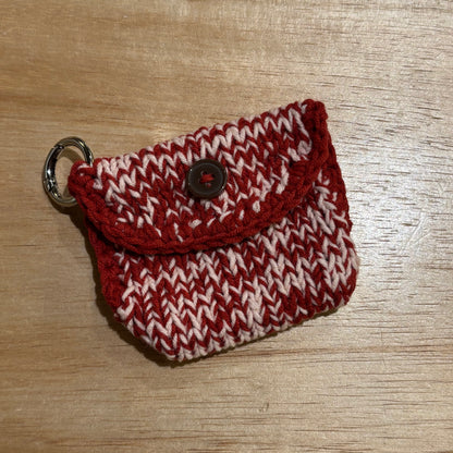 Zig Zag Button Coin Purse