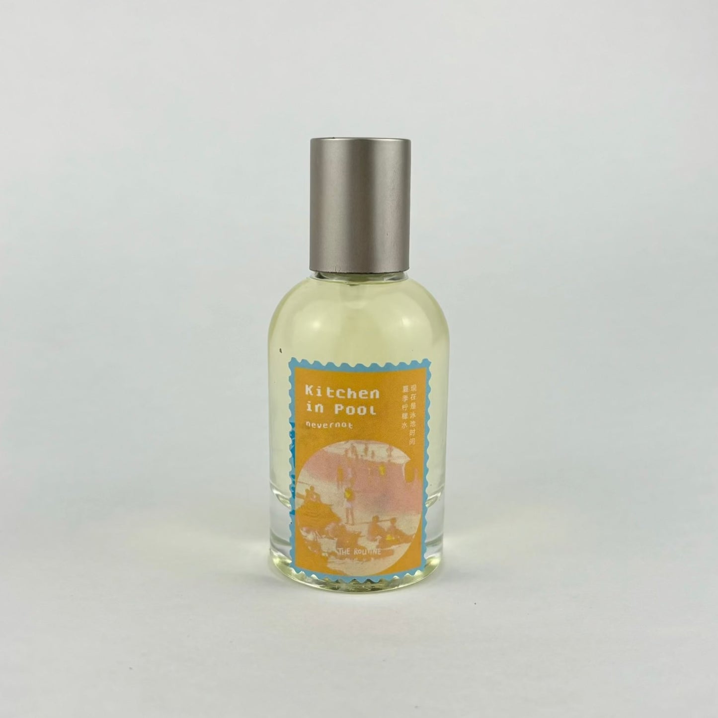 Kitchen in Pool Perfume EDP