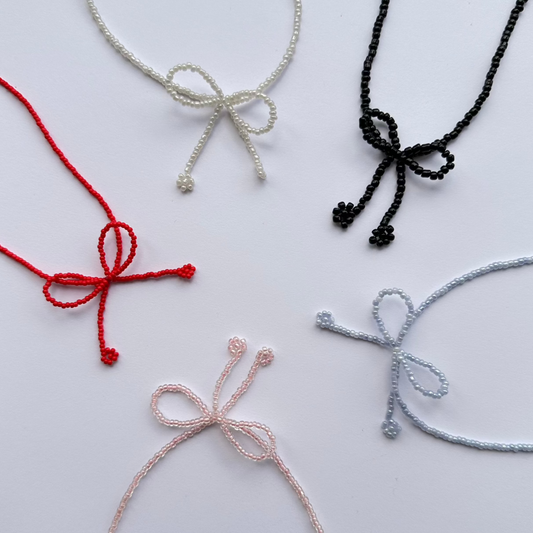 Simple Ribbon Necklace