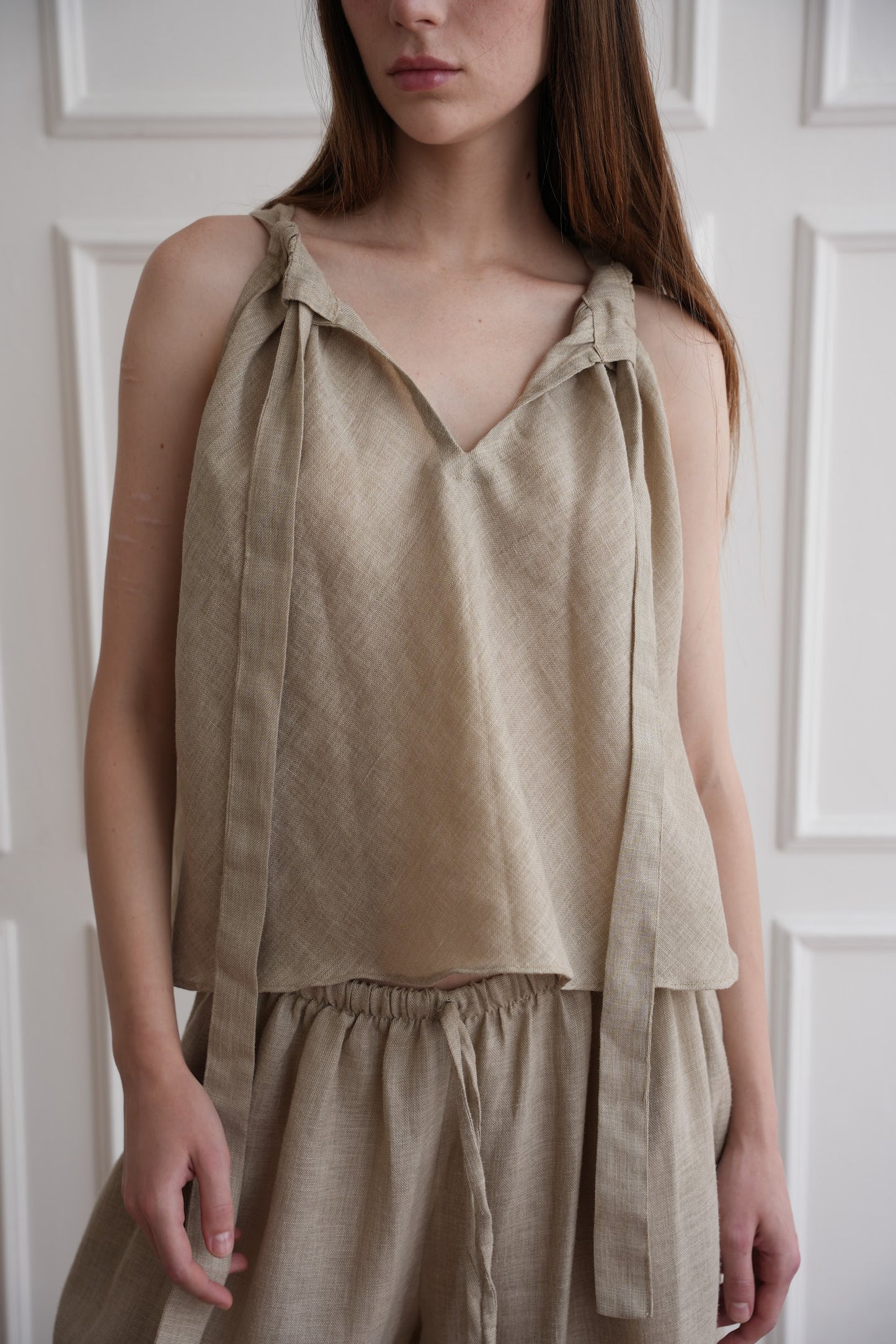 Lucy Tank Top - Beige