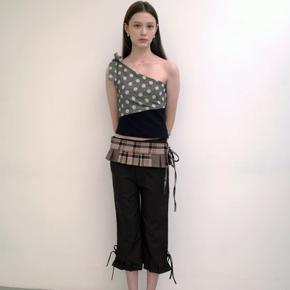 Pleated Hem Capri Pants