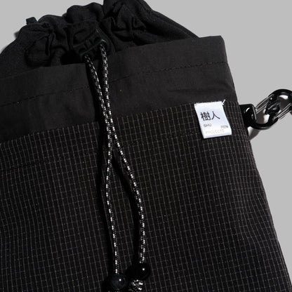 Storm Kin Pouch/Black